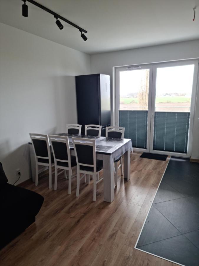 Perlowy Apartament كوتنو المظهر الخارجي الصورة